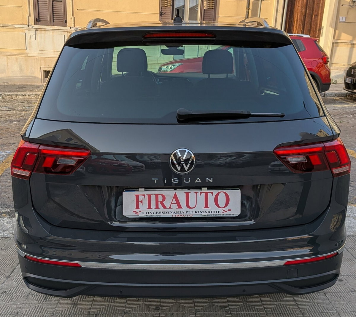 Volkswagen Tiguan 2.0 TDI SCR Life (7)