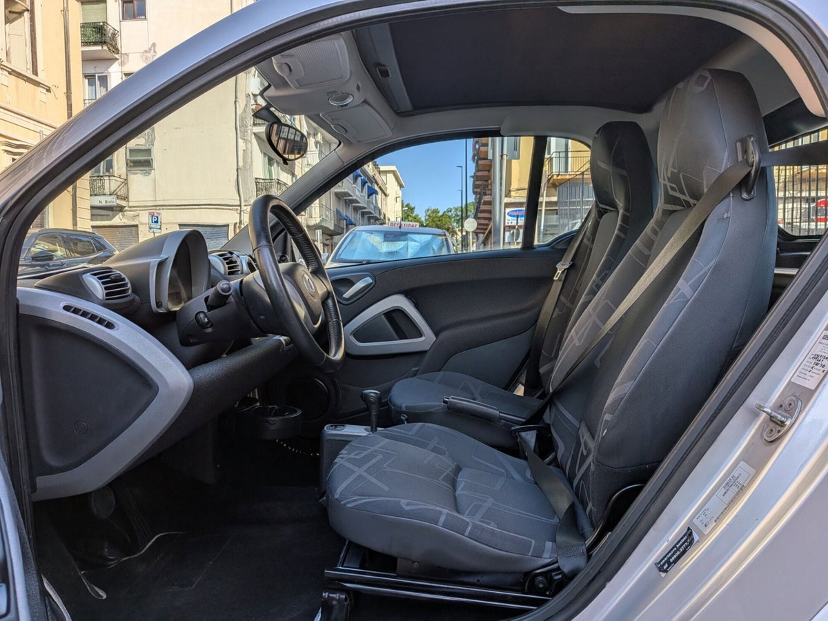smart Fortwo 1000 52 kW coupé passion (8)