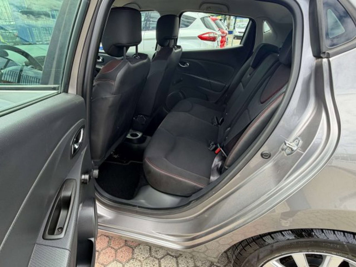 Renault Clio 1.2 75CV GPL 5 porte Live (8)