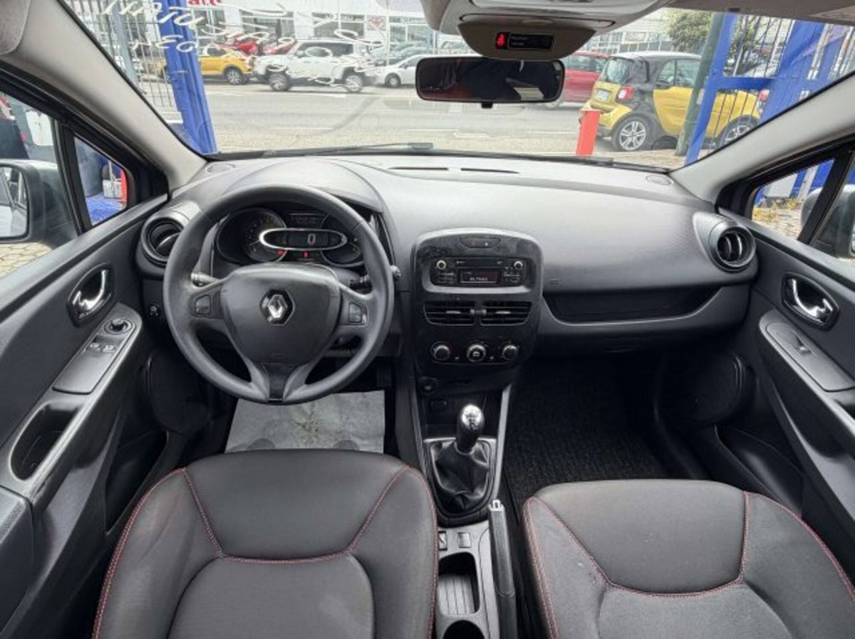 Renault Clio 1.2 75CV GPL 5 porte Live (9)