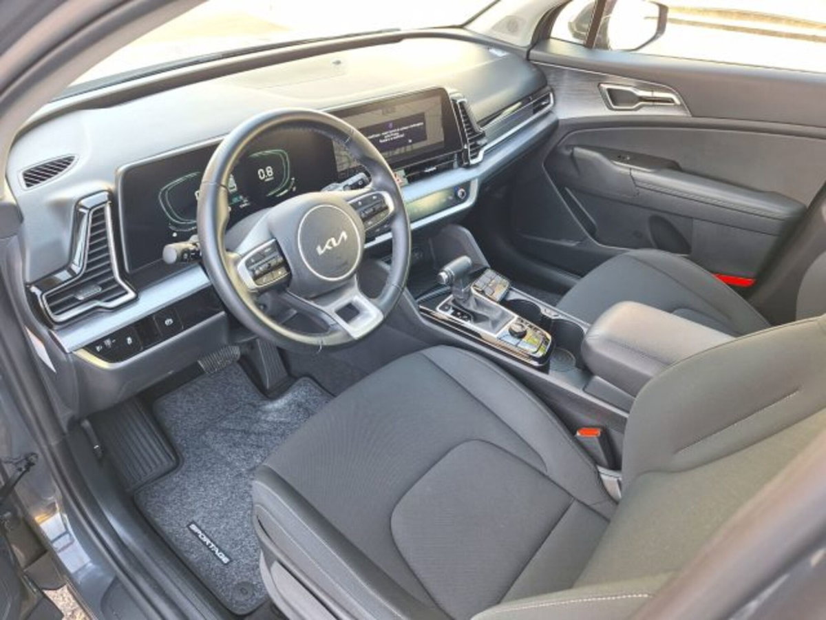 Kia Sportage 1.6 crdi mhev Business dct (12)