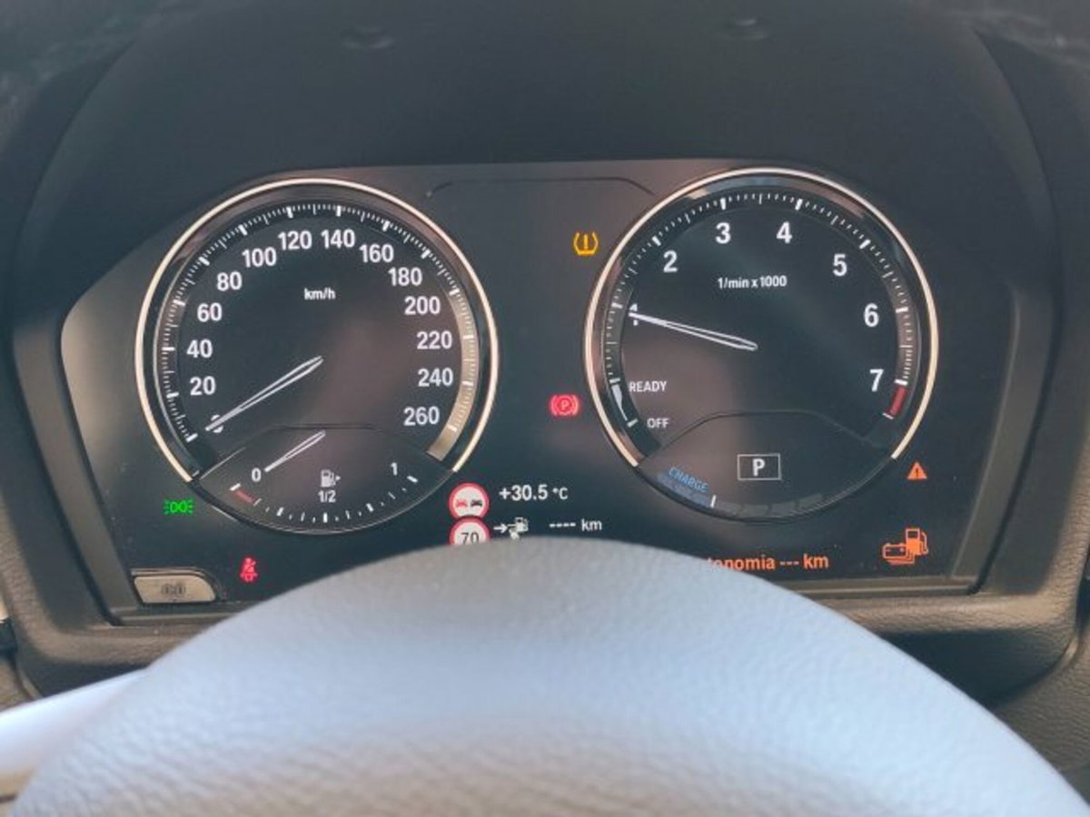 BMW X1 xDrive25e Business Advantage (12)
