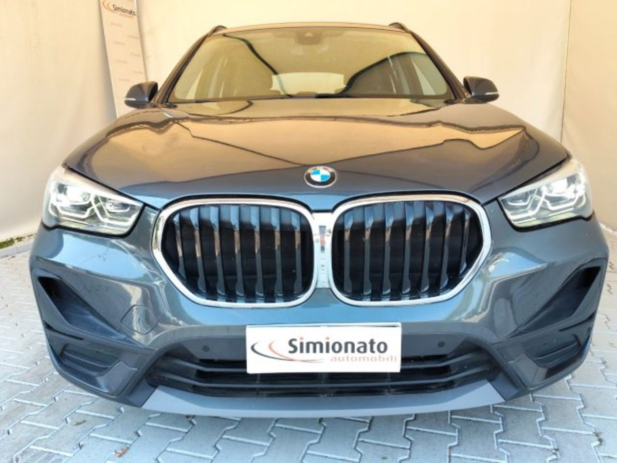 BMW X1 xDrive25e Business Advantage (3)
