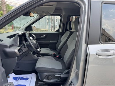 Ford Tourneo Courier 1.0 EcoBoost 100 CV Titanium (5)