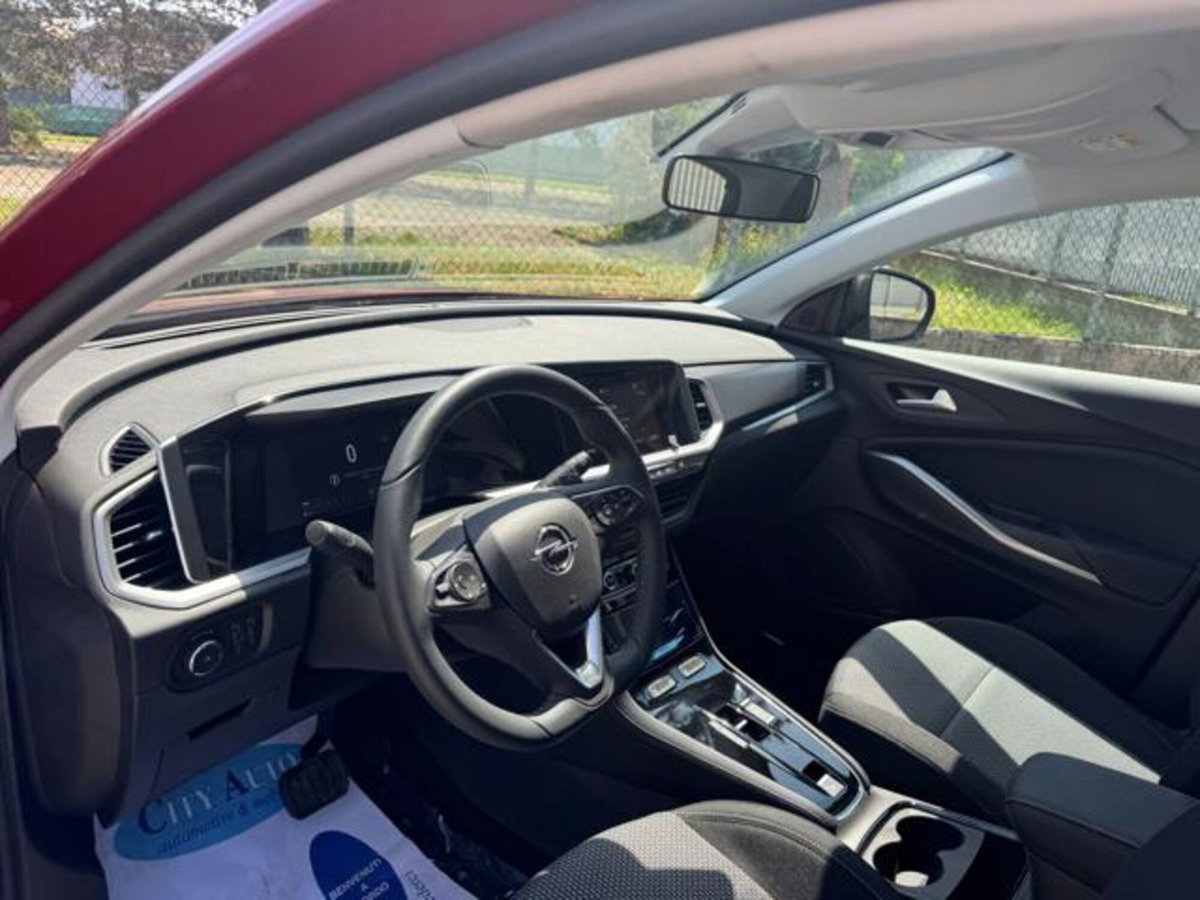 Opel Grandland 1.5 ecotec Edition s&s 130cv at8 (6)