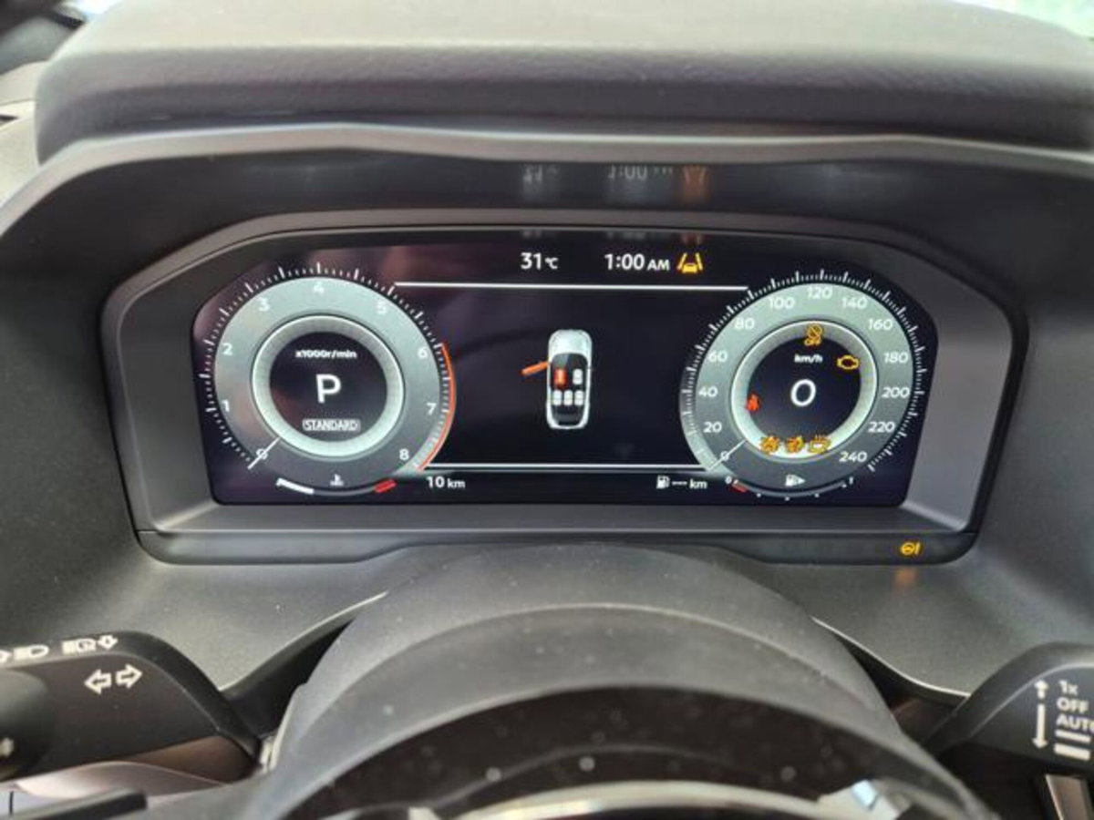 Nissan Qashqai 1.3 mhev Tekna 4wd 158cv xtronic (9)