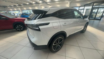 Nissan Qashqai 1.3 mhev Tekna 2wd 158cv (4)