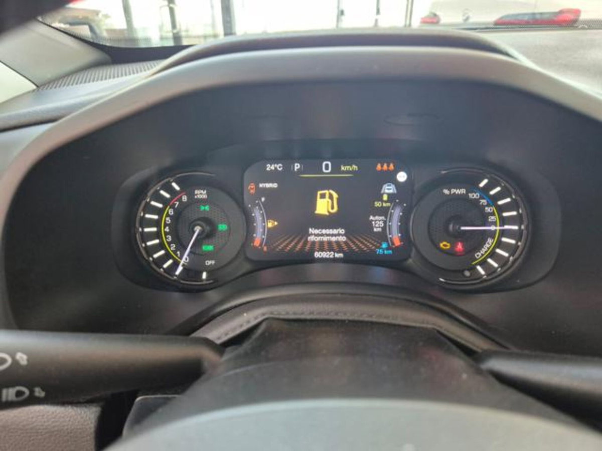 Jeep Renegade 1.3 T4 190CV PHEV 4xe AT6 Upland (9)