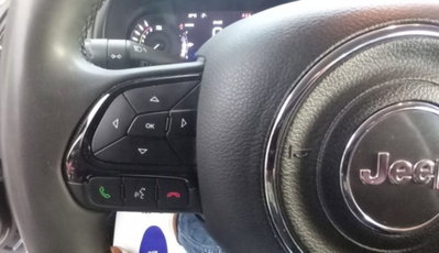 Jeep Renegade 1.3 T4 190CV PHEV 4xe AT6 Limited (15)