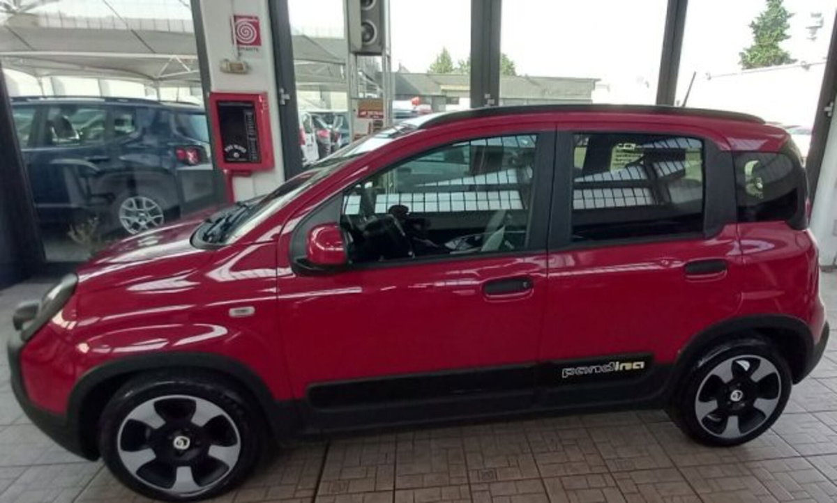 Fiat Panda Cross 1.0 firefly hybrid Cross s&s 70cv 5p.ti (2)