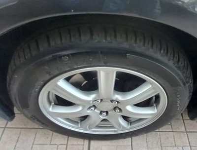 Subaru Impreza 2.0D Comfort (13)