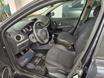 Renault Clio 1.5 dCi 85CV 5 porte (5)