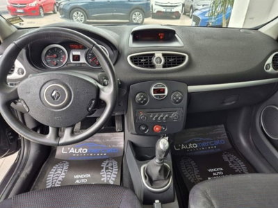 Renault Clio 1.5 dCi 85CV 5 porte (8)