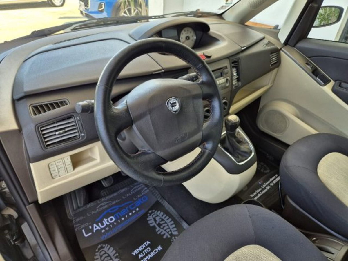 Lancia Musa 1.3 Multijet 16V 90 CV Oro (6)