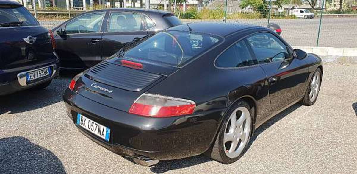 Porsche 911 Coupé Carrera 4 cat (2)
