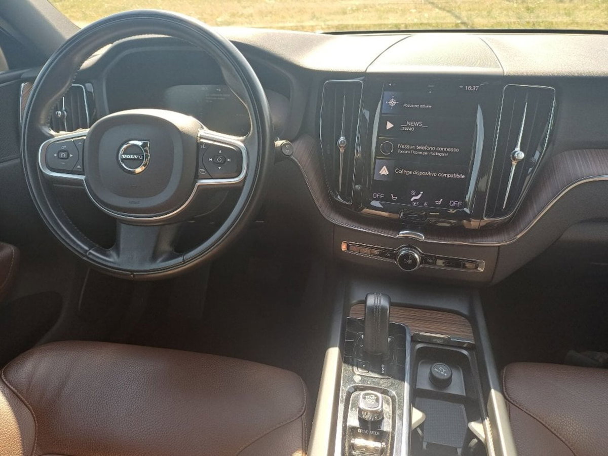 Volvo XC60 T6 Recharge AWD Plug-in Hybrid Inscription Expression (7)