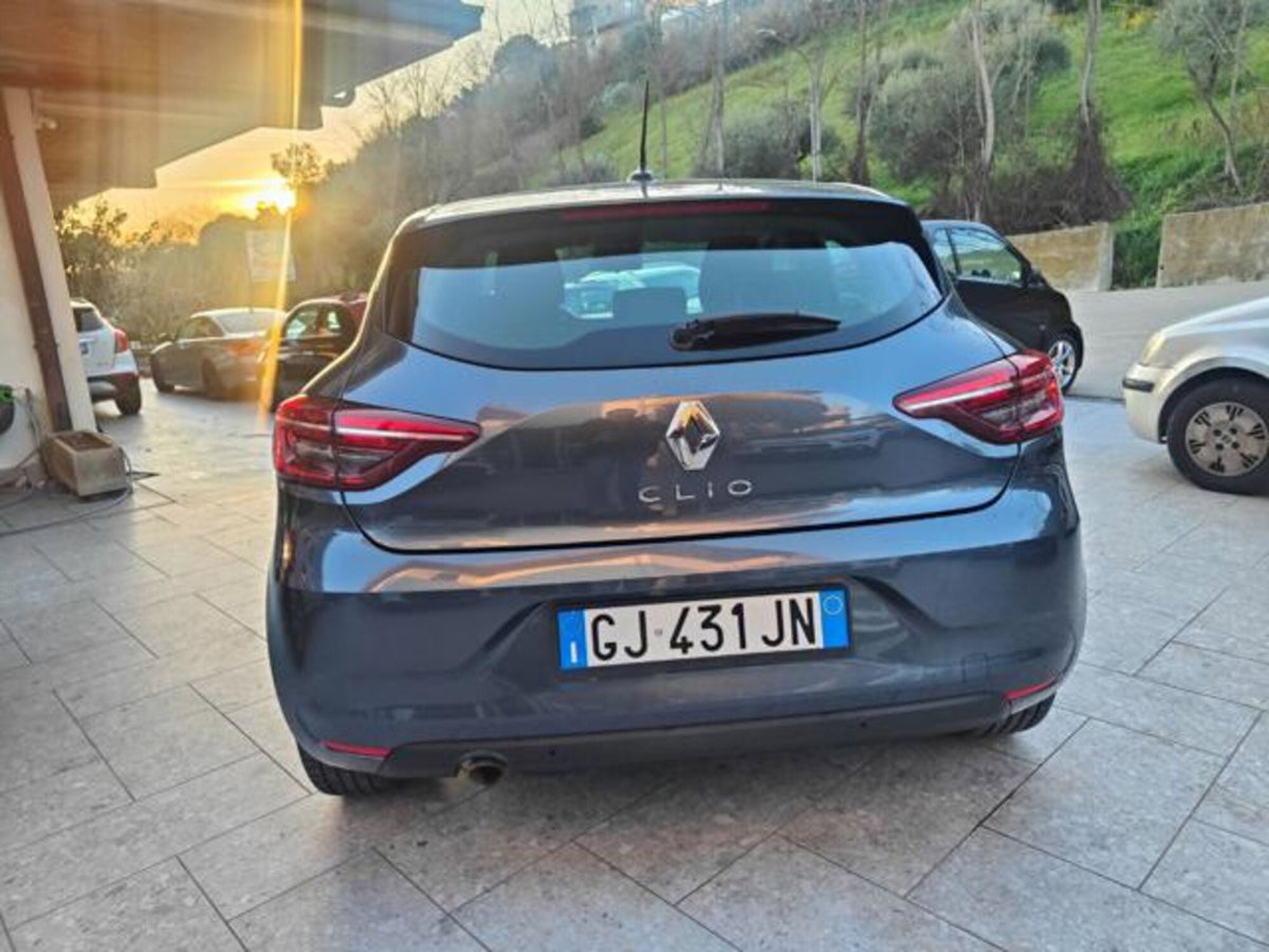 Renault Clio TCe 90 CV 5 porte Business (11)