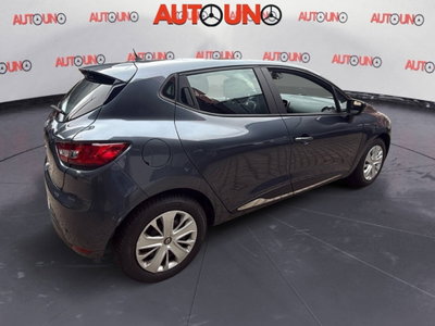 Renault Clio 1.5 dCi 75CV 5 porte Confort (3)