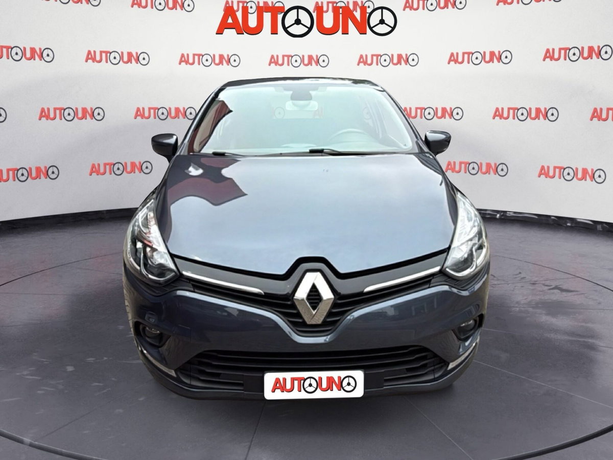 Renault Clio 1.5 dCi 75CV 5 porte Confort (4)