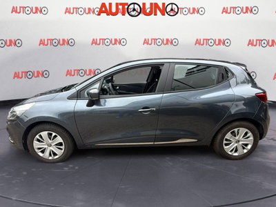 Renault Clio 1.5 dCi 75CV 5 porte Confort (6)
