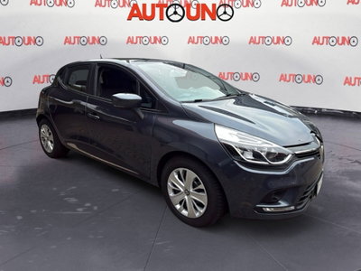 Renault Clio 1.5 dCi 75CV 5 porte Confort (8)