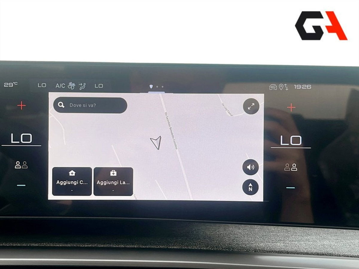 Peugeot 3008 1.2 hybrid GT Exclusive 145cv e-dcs6 (13)