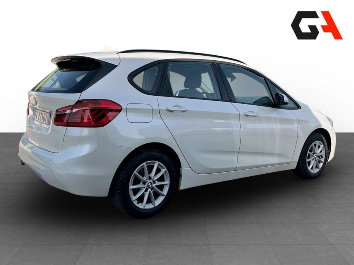 BMW Serie 2 Active Tourer 216d  Business (7)