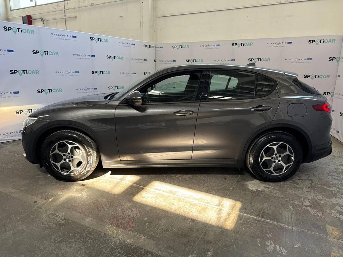 Alfa Romeo Stelvio Stelvio 2.2 Turbodiesel 160 CV AT8 RWD Super Business (4)