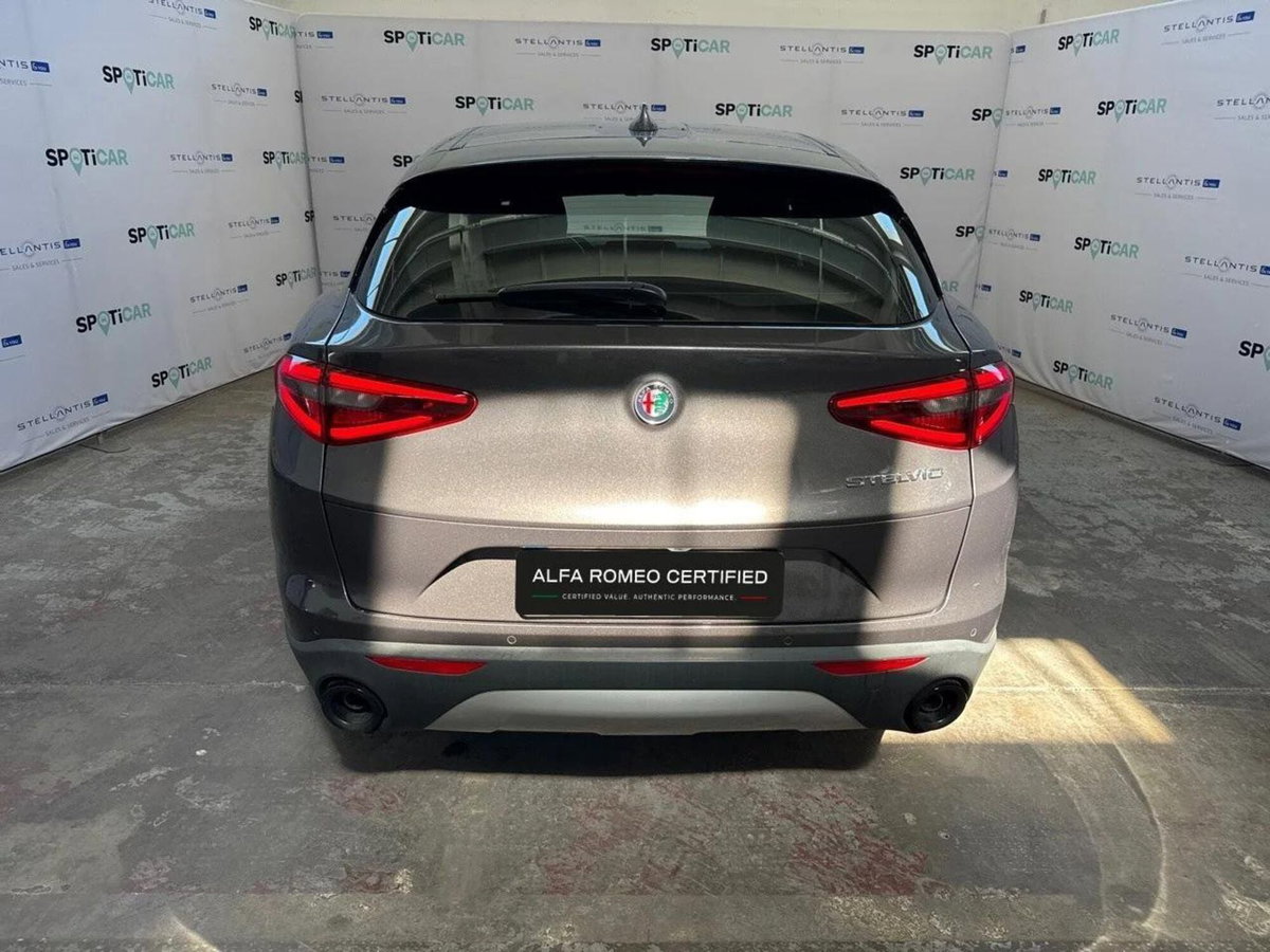Alfa Romeo Stelvio Stelvio 2.2 Turbodiesel 160 CV AT8 RWD Super Business (5)