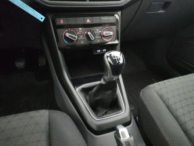 Volkswagen T-Cross 1.0 TSI Urban BMT (13)