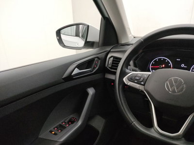 Volkswagen T-Cross 1.0 TSI Urban BMT (16)