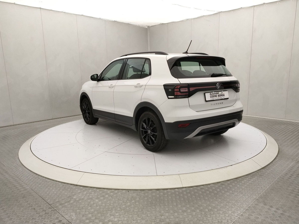 Volkswagen T-Cross 1.0 TSI Urban BMT (6)