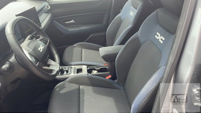 Dacia Duster 1.6 hybrid Journey 140cv (13)