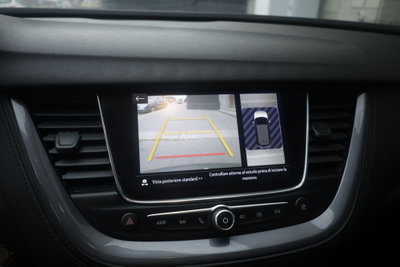 Opel Grandland X 2.0 diesel Ecotec Start&Stop aut. Ultimate (8)