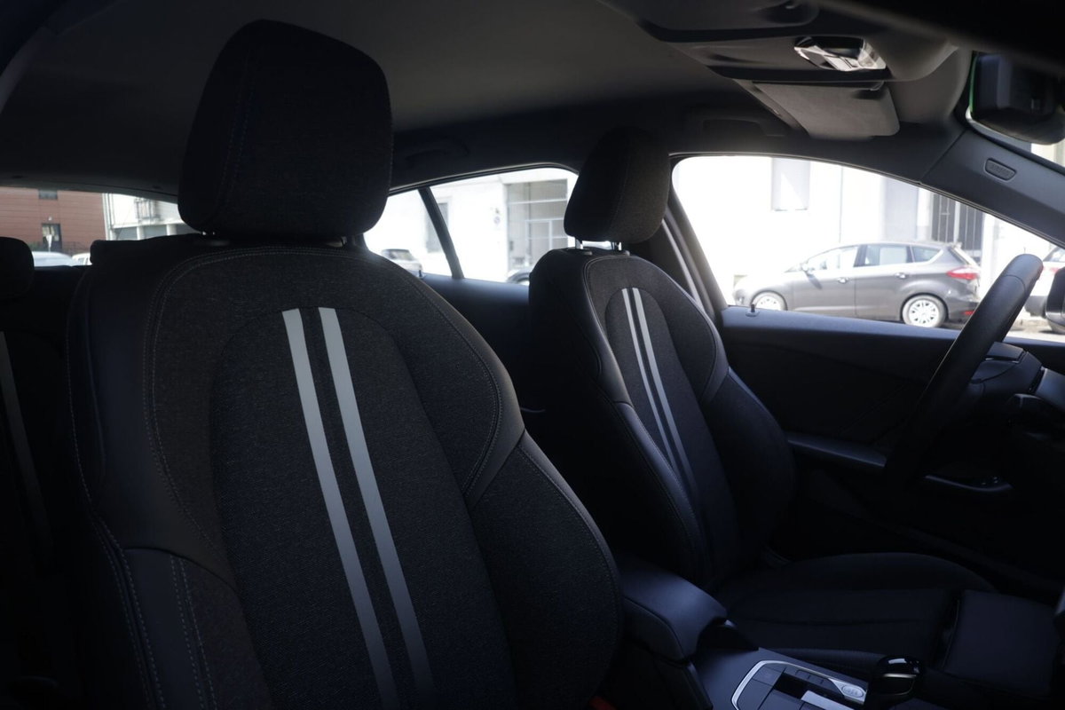 BMW Serie 1 118i 5p. Advantage (6)