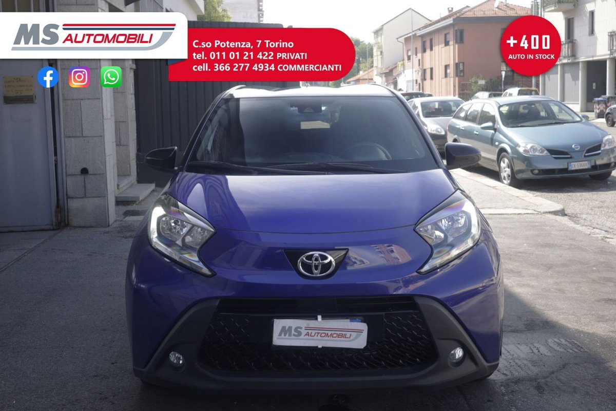 Toyota Aygo X 1.0 Lounge Air 72cv s-cvt (9)