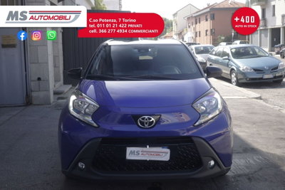 Toyota Aygo X 1.0 Lounge Air 72cv s-cvt (9)