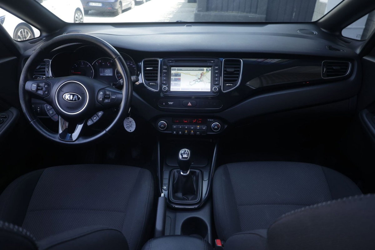 Kia Carens 1.7 CRDi 115 CV Class (2)