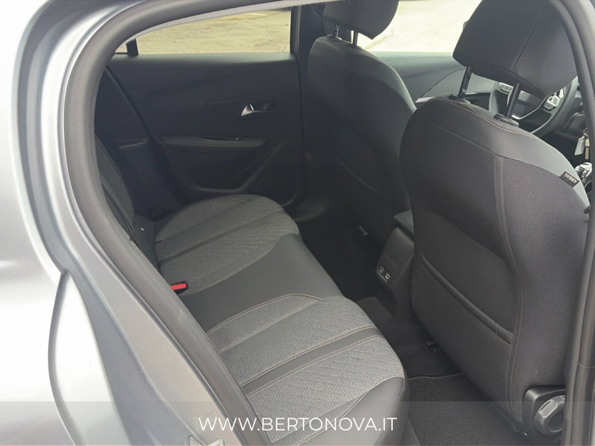 Peugeot 208 PureTech 100 Stop&Start 5 porte Allure (13)