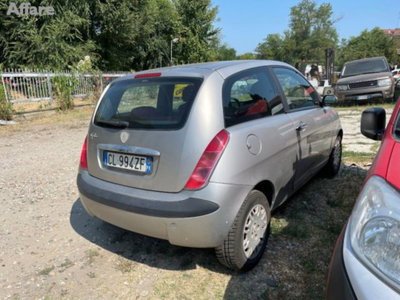 Lancia Ypsilon 16V Argento (4)