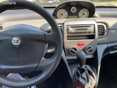 Lancia Ypsilon 16V Argento (8)