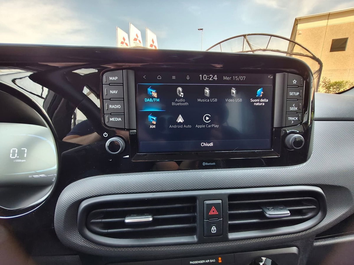 Hyundai i10 1.0 mpi Connectline 63cv (10)