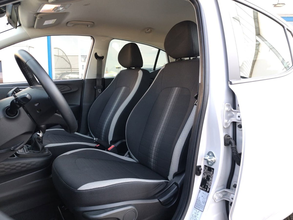Hyundai i10 1.0 mpi Connectline 63cv (12)