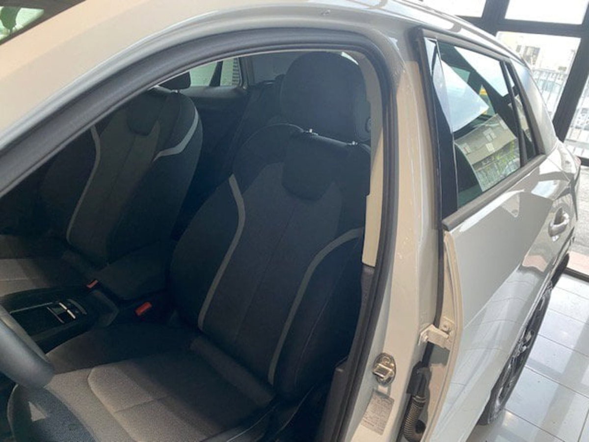 Audi Q2 Q2 30 TFSI (6)