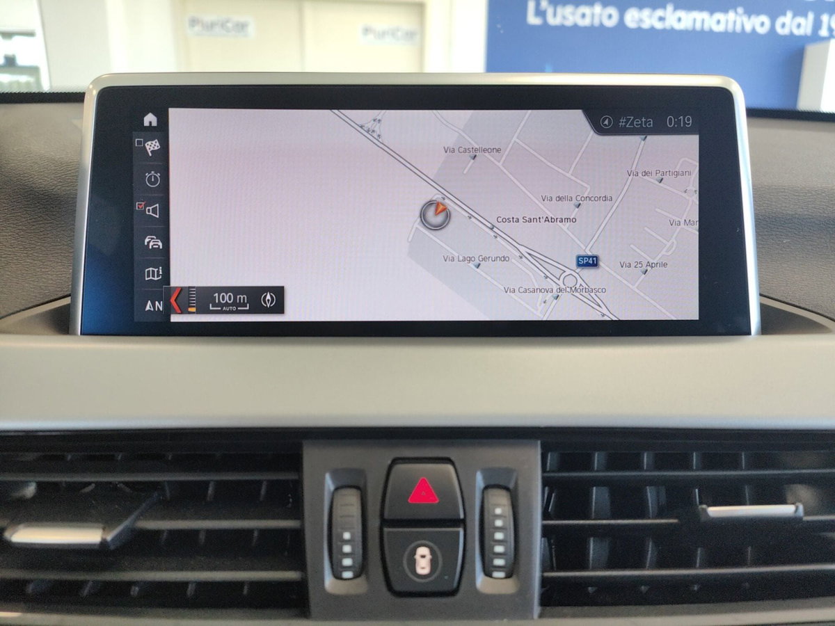 BMW X1 sdrive18d X-Line auto (11)
