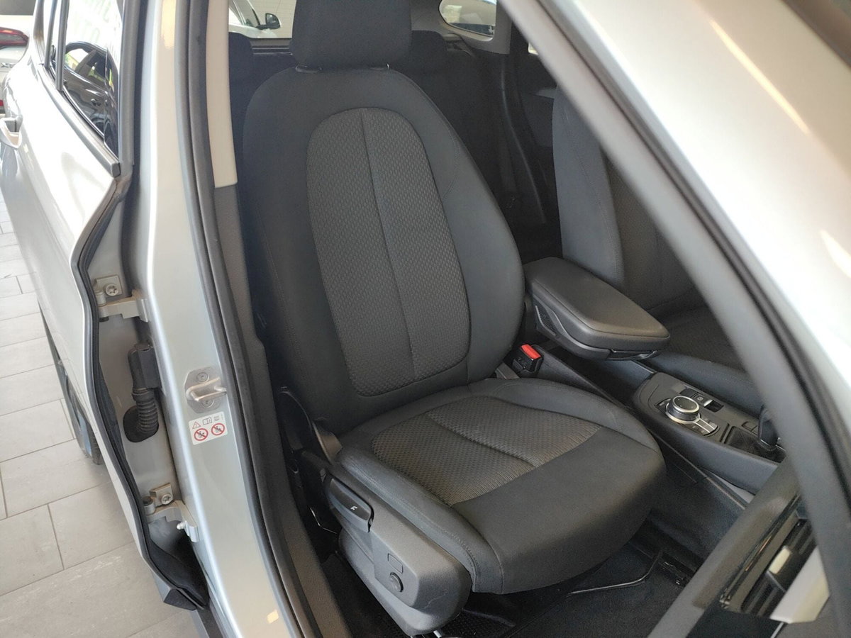 BMW X1 sdrive18d X-Line auto (5)