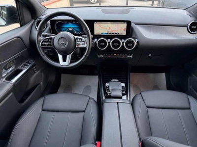 Mercedes-Benz Classe B 180 d Sport (10)