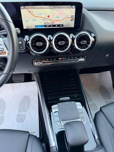 Mercedes-Benz Classe B 180 d Sport (12)