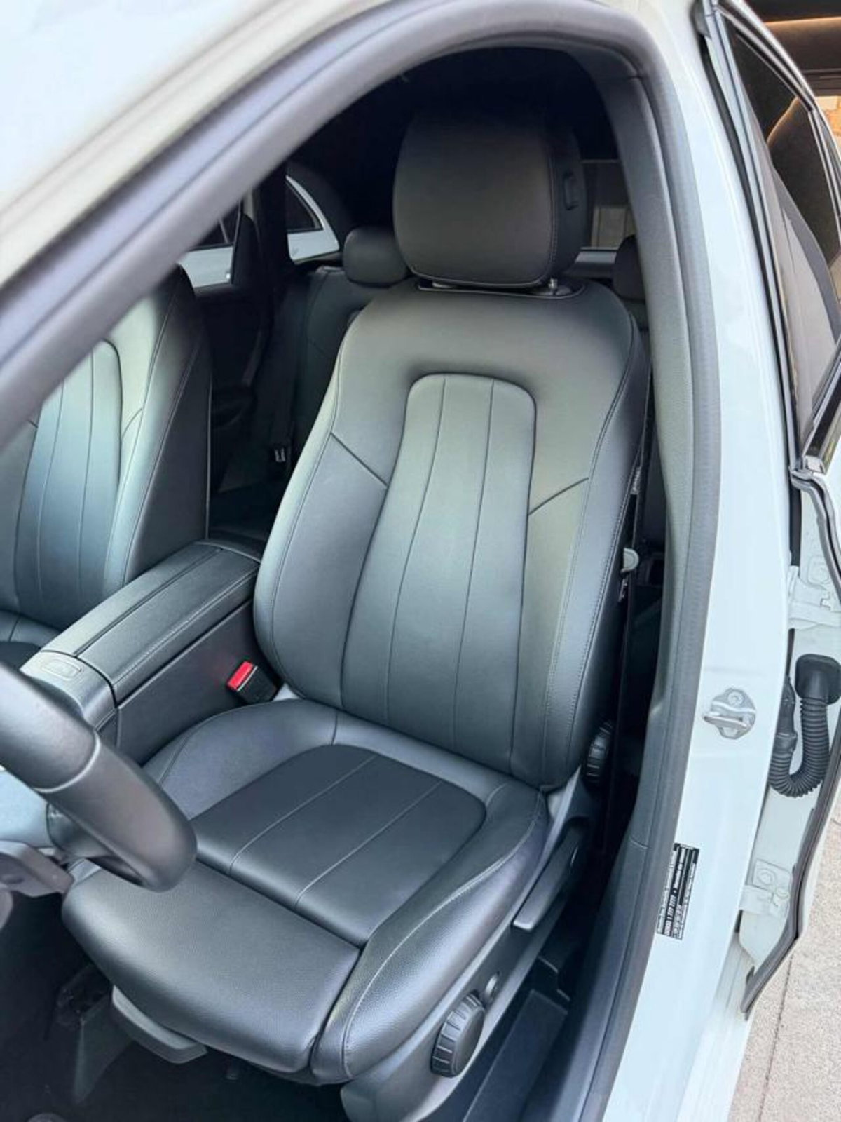 Mercedes-Benz Classe B 180 d Sport (15)
