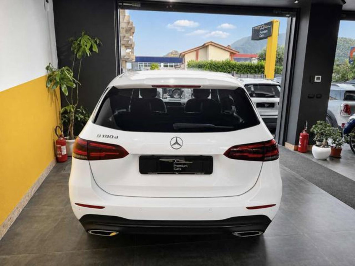 Mercedes-Benz Classe B 180 d Sport (3)